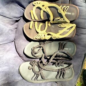 1 pairs of Sandles! Dream pets, size 8 for black pair and size 9 for tan pair’